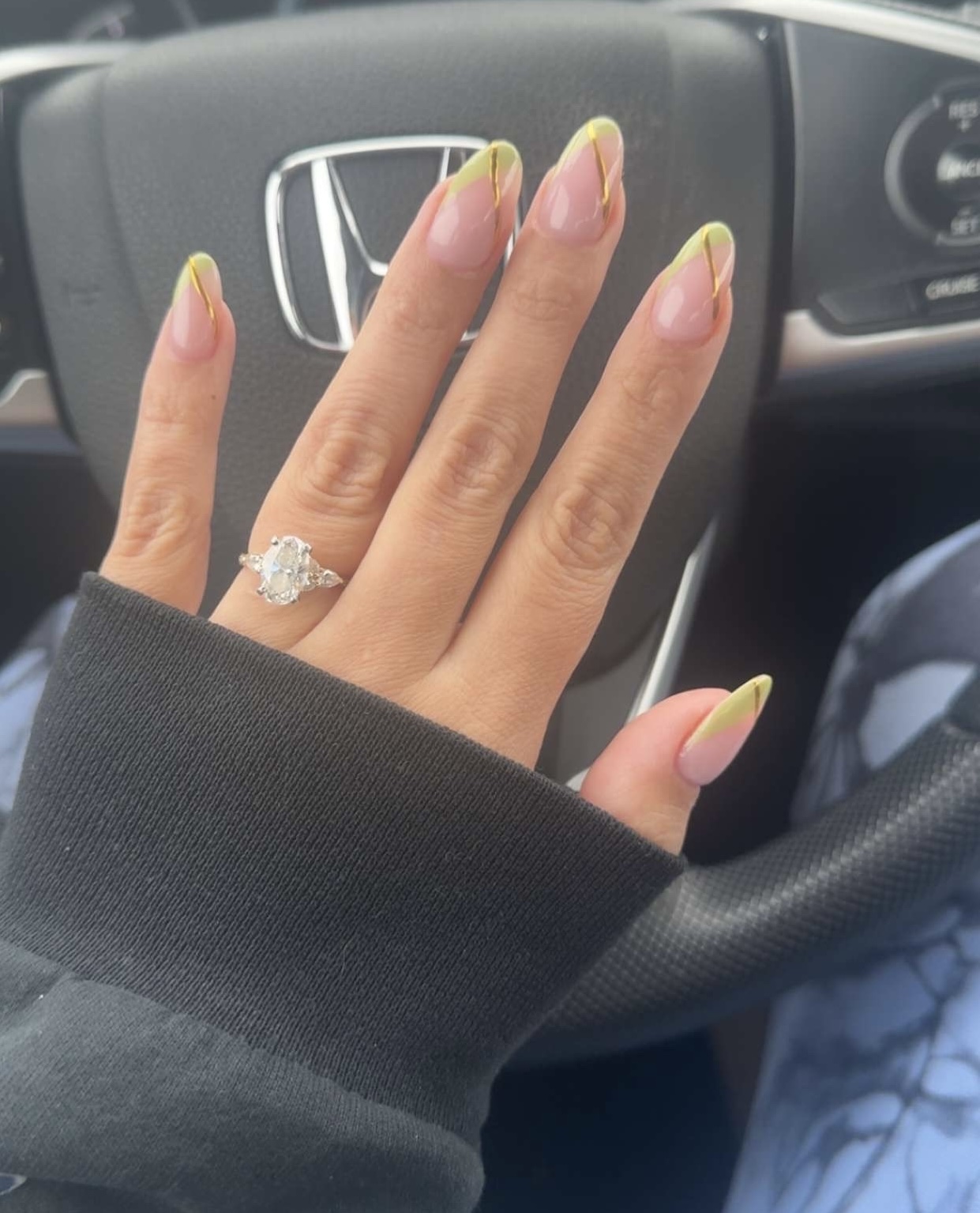 Luxury Nails Monona nail photo 6